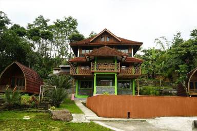 Villa Gunung Sari