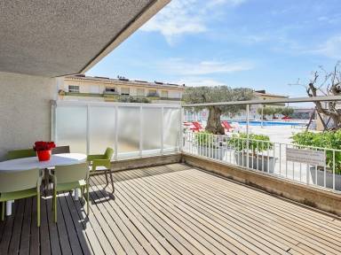 Apartment Torroella de Montgrí