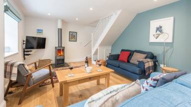 Rejuvenate in a gorgeous Helston holiday cottage - HomeToGo