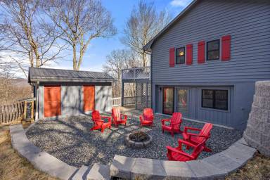 Lodge Boone