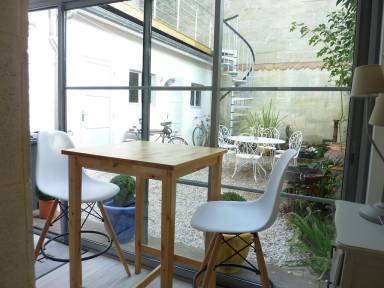 House Bordeaux