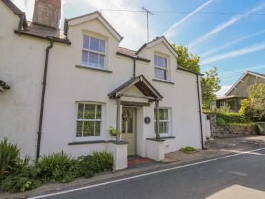 Cottage Pennal