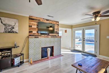 Cottage Lakeport
