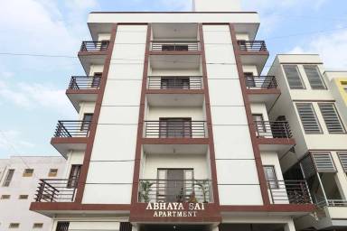 Aparthotel AECS B Block