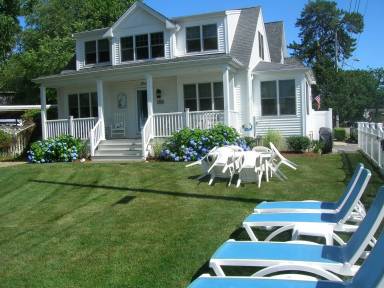 Onset vacation homes are about idyllic beaches and nature preserves - HomeToGo