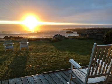 House Yachats