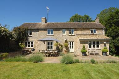 House Pet-friendly Chedworth