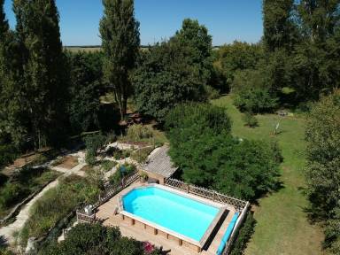Cottage Pool Saint-Palais-de-Phiolin
