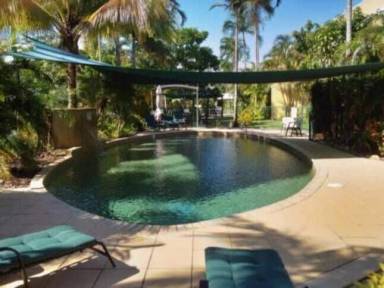 Apartment Pool Yorkeys Knob