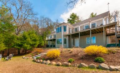 House Forestdale