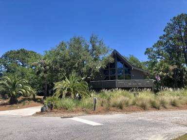 House Harbor Island