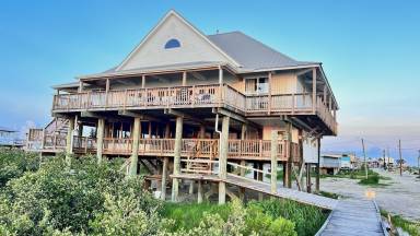 House Balcony Grand Isle