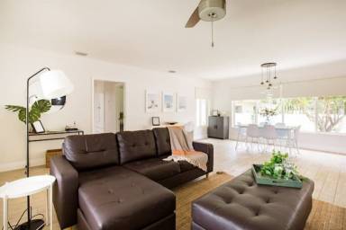 House Pet-friendly Glenvar Heights