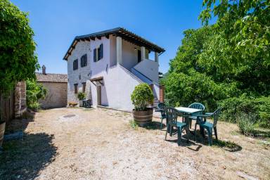 Casa Preci