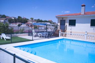 Casa rural Piscina Valdelaguna