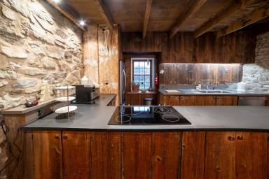 House Erwinna