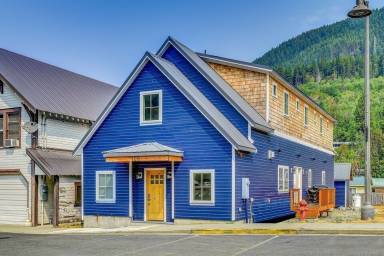 Lodge Skykomish