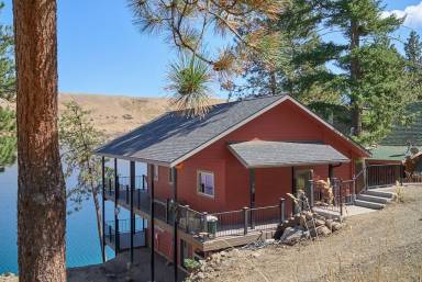 Cabin Wallowa Lake