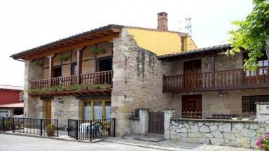 Casa Terraza / Balcón Viérnoles