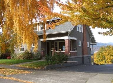 House Pet-friendly White Salmon