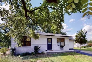 Cottage Hardin