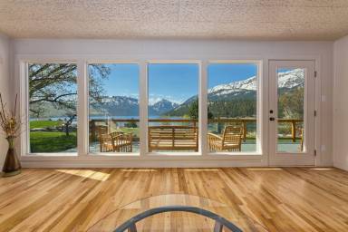 House Wallowa Lake