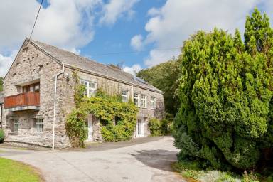 House Lowick Green