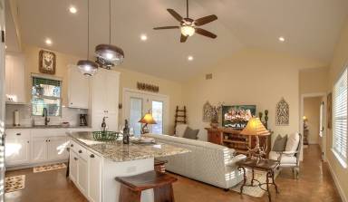 House Luckenbach
