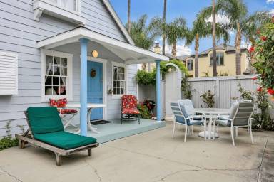 Cottage Newport Beach