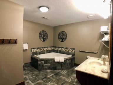 Lodge Balcony Massillon
