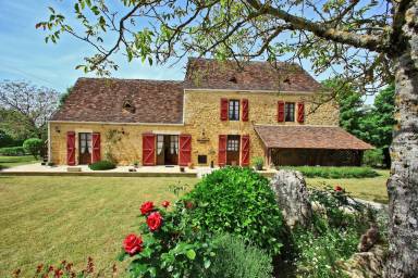 Villa Saint-Julien-de-Lampon