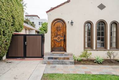 Huis Central LA