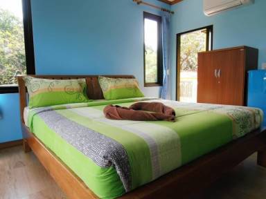 Accommodation Phe