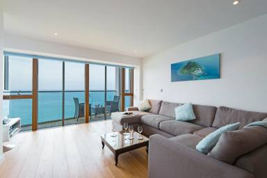 Cottage Hayle