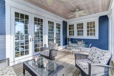 House Saugatuck