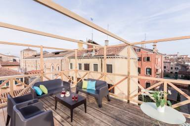 Ferienwohnung Terrasse/Balkon Santa Croce