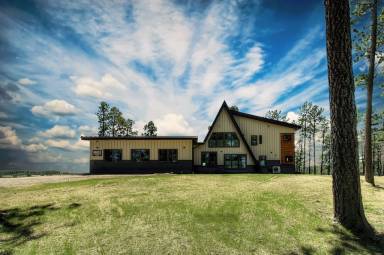 House Colonial Pine Hills