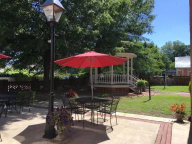 Bed & Breakfast Rogersville