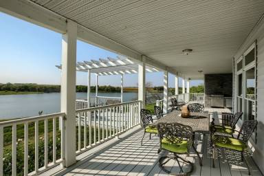 Farmhouse Crab Orchard