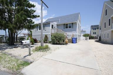 House Tuckerton