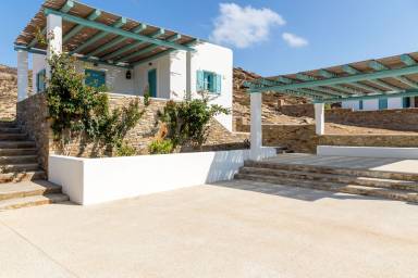House Pool Thira