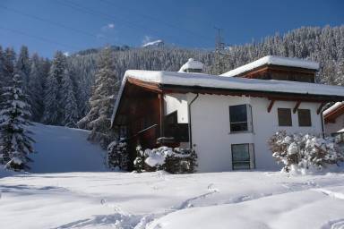 Ferienwohnung Klosters-Serneus