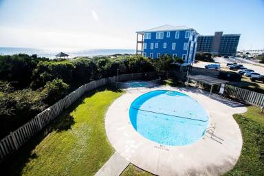 Condo Pine Knoll Shores