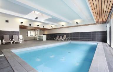 Apartment Pool Oullins