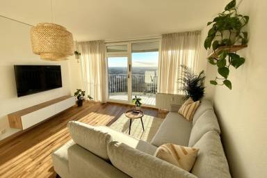 Apartment Balcony/Patio Pfersee