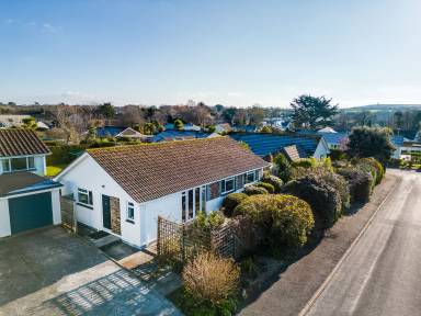 Cottage Polzeath