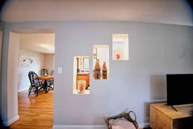 House Stevensville
