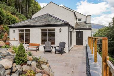 Cottage Above Derwent