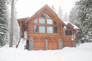 House Truckee