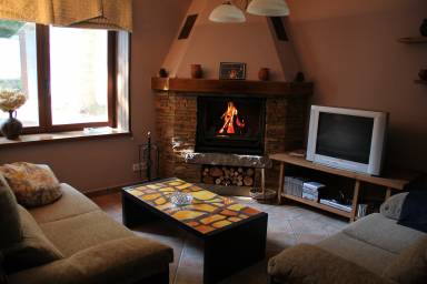 Alquileres de vacaciones en la Muy Ilustre Villa de El Espinar - HomeToGo
